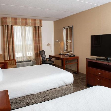 Hilton Garden Inn Erie Kearsarge Dış mekan fotoğraf