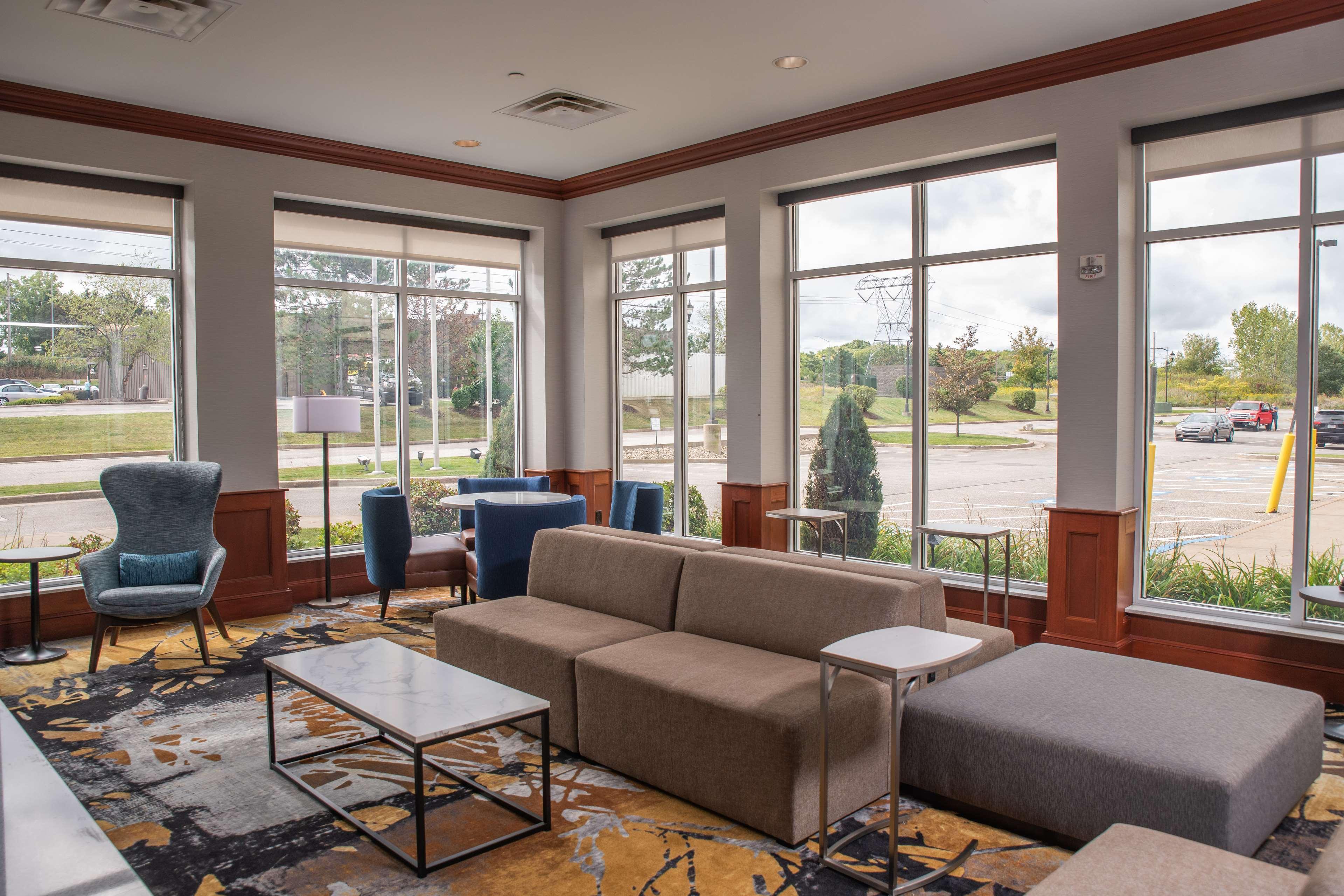 Hilton Garden Inn Erie Kearsarge Dış mekan fotoğraf